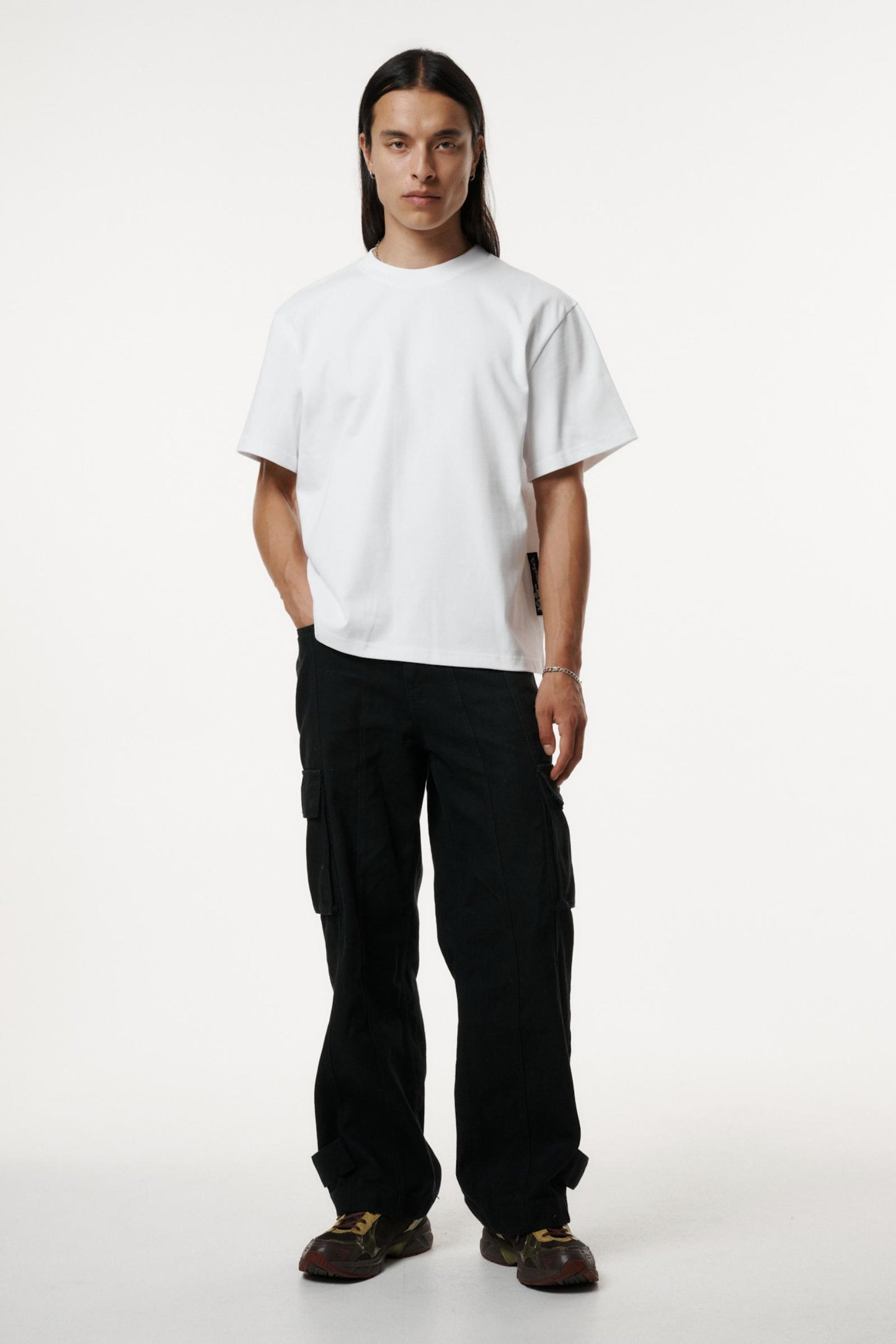 CRUNCH TEE - WHITE