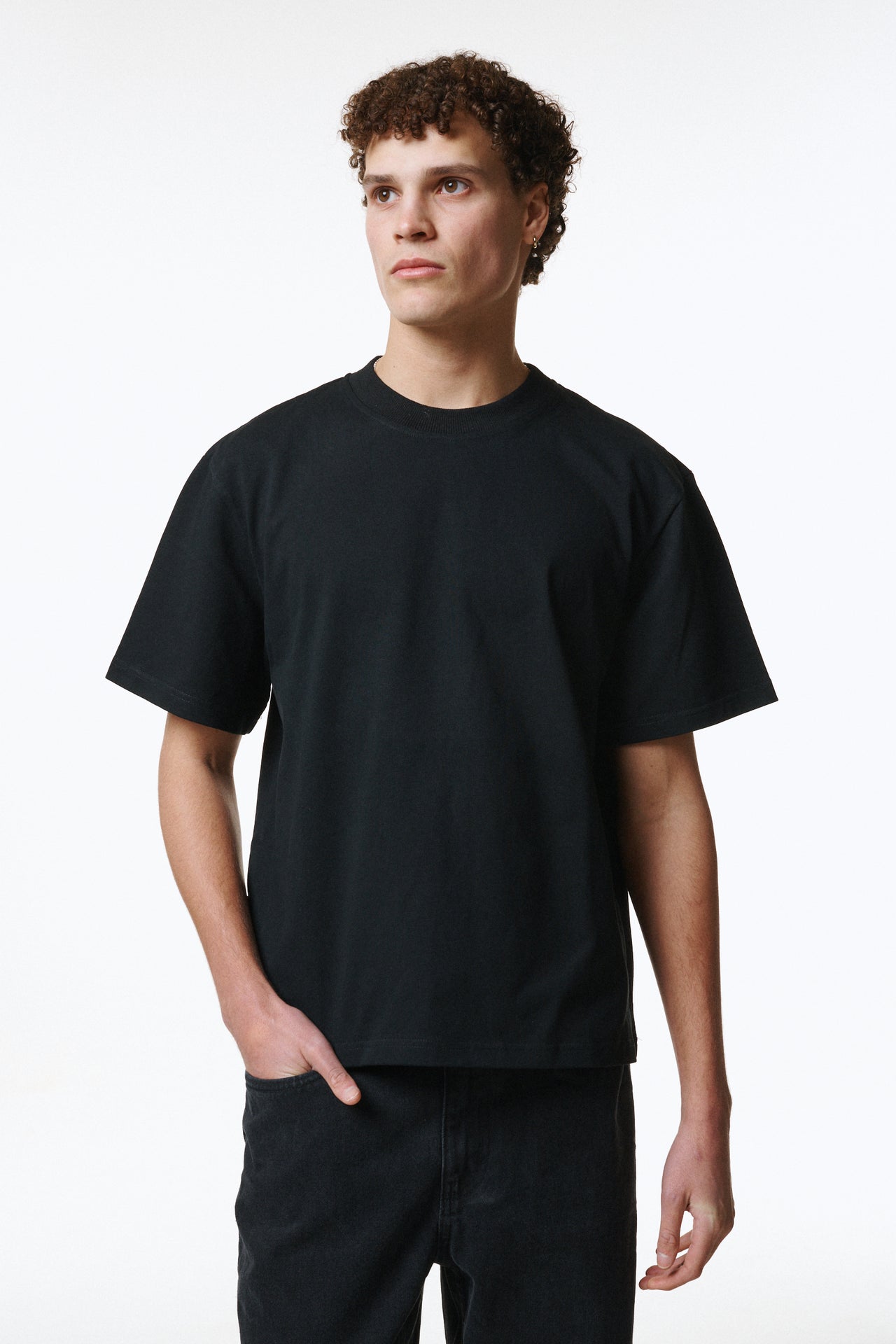 CRUNCH TEE - BLACK